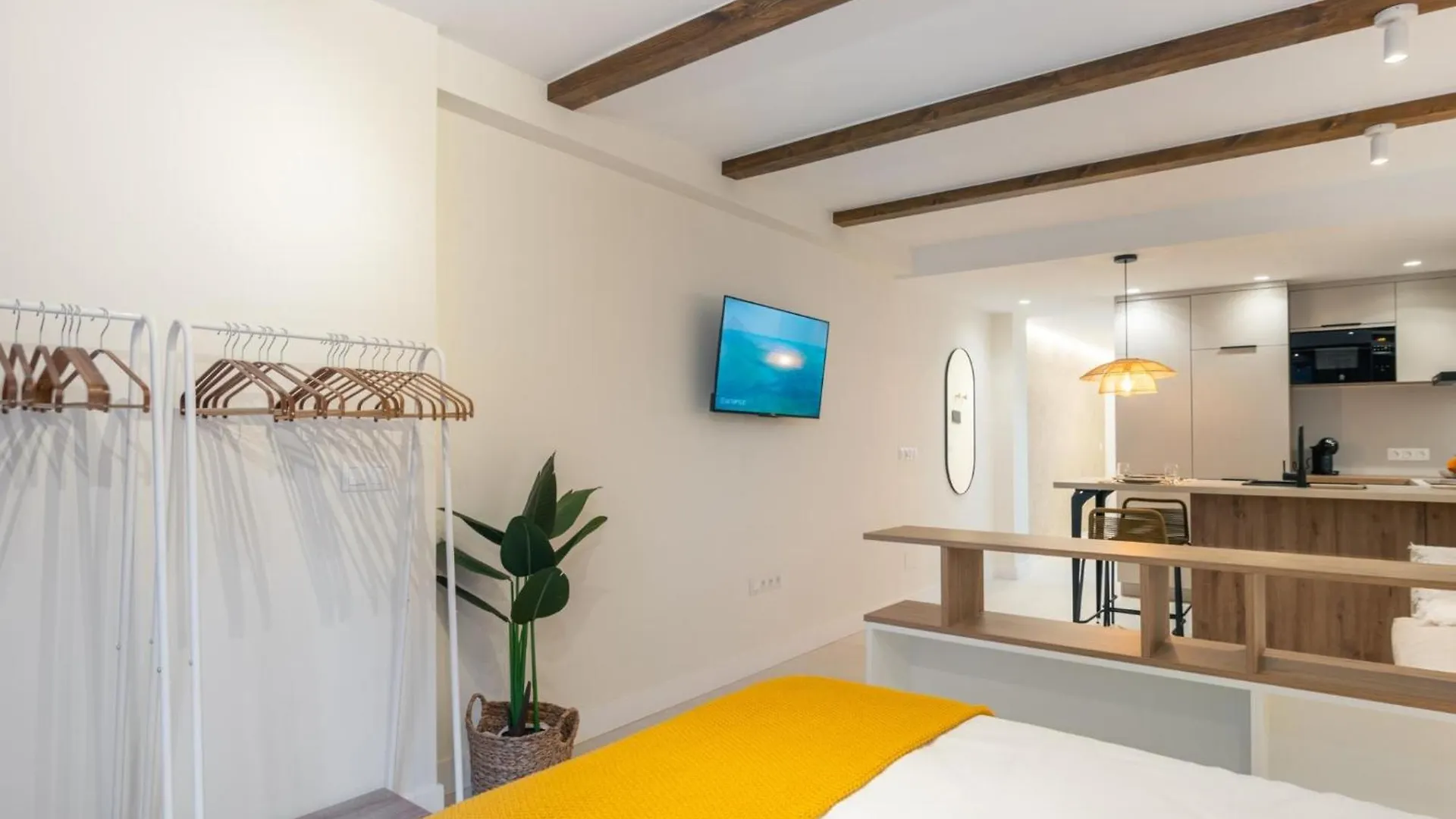 פואנגירולה 1ª Linea De Playa, Estudio Nuevo Para Pareja דירה